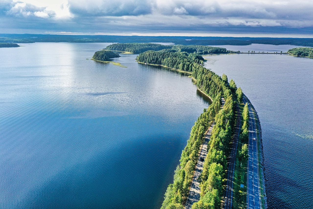 Telia claims to offer Finland's first 5G Standalone network slicing B2B subscriptions - Telecompaper
