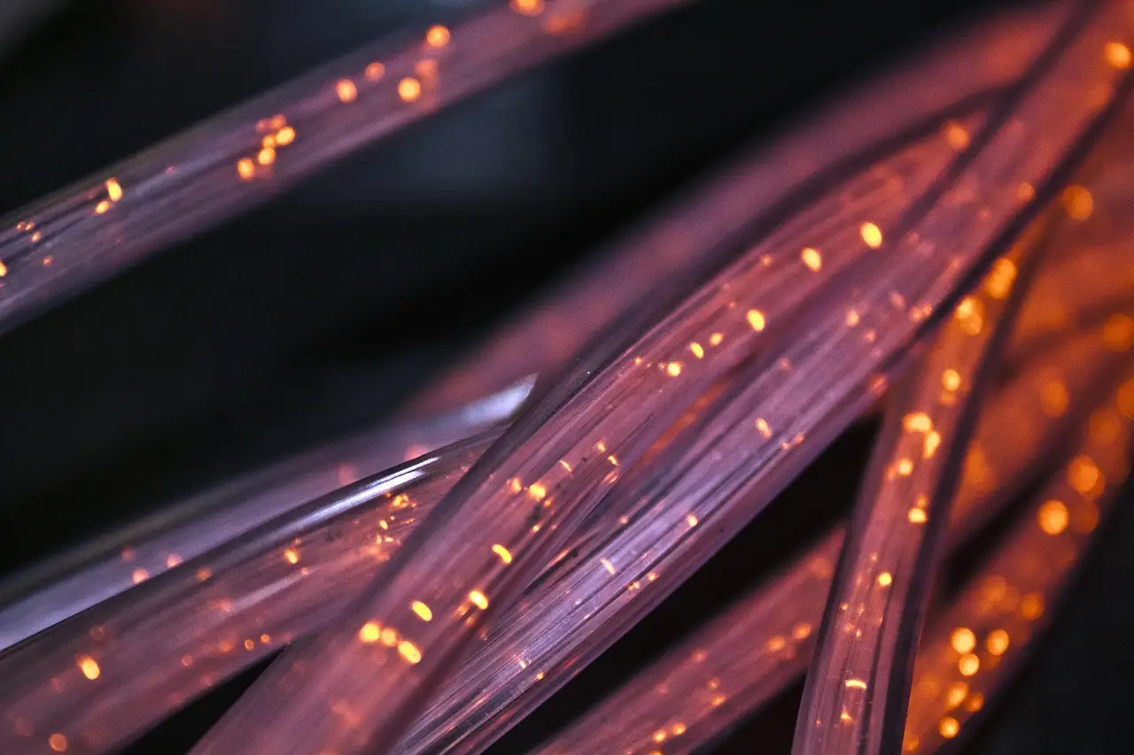 Fiber broadband spurs consumer AI usage, says Recon Analytics - Fierce Network