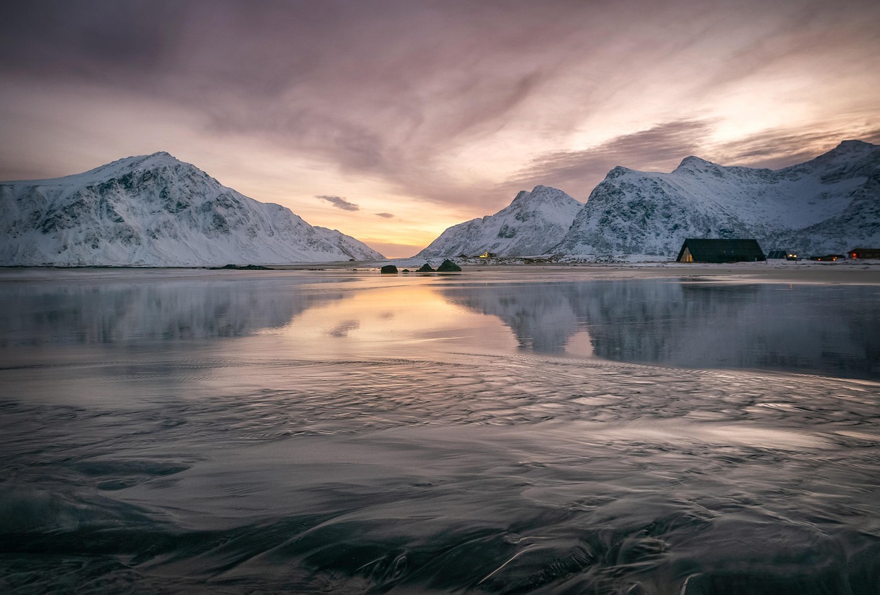 Ciena secures Space Norway Arctic cable deal